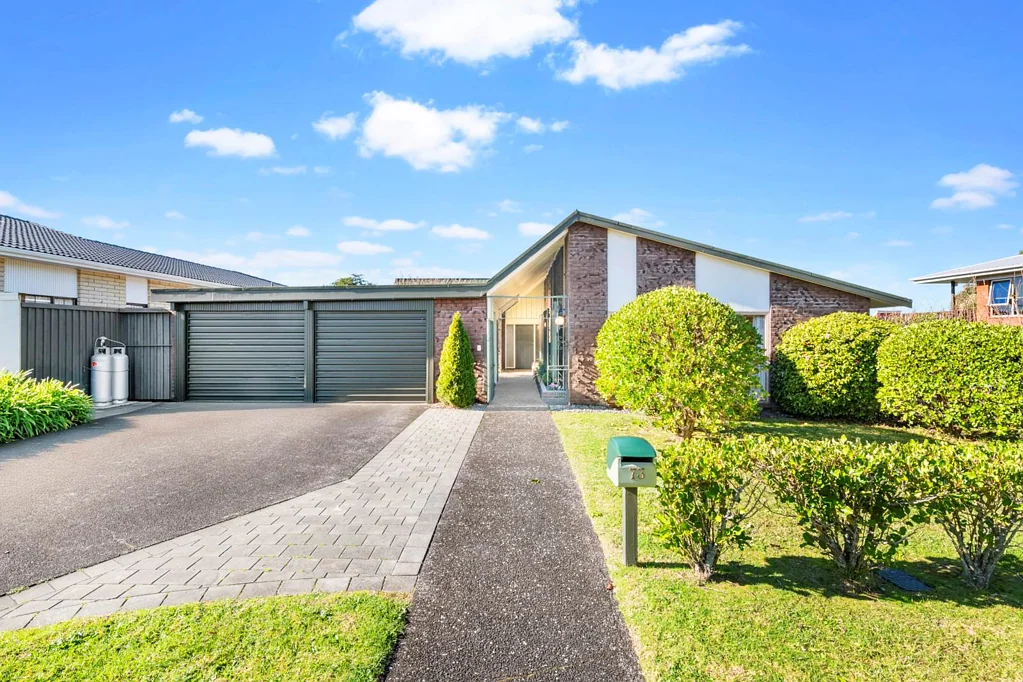 73 Becroft Drive, Forrest Hill, North Shore City, Auckland
