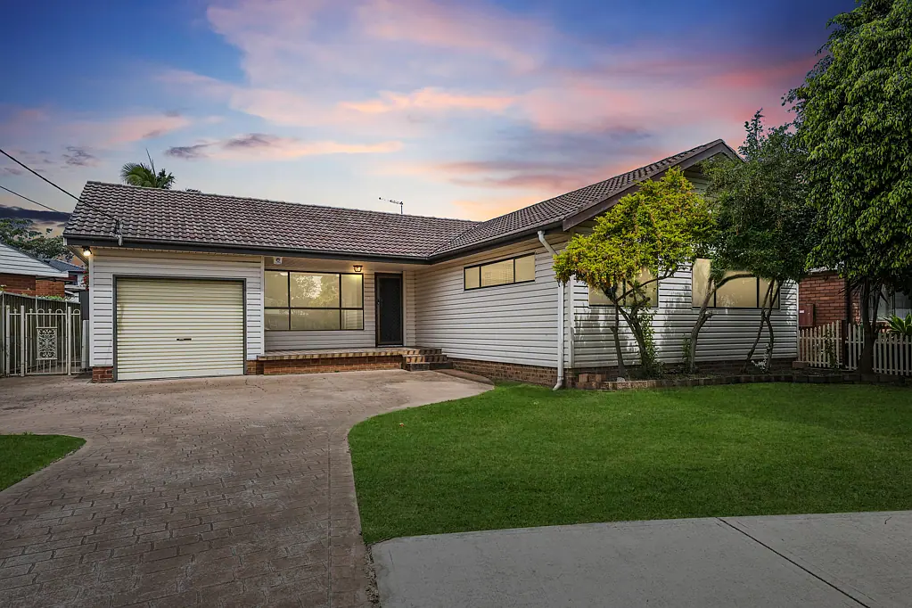 16 Medley Avenue, Liverpool, NSW 2170