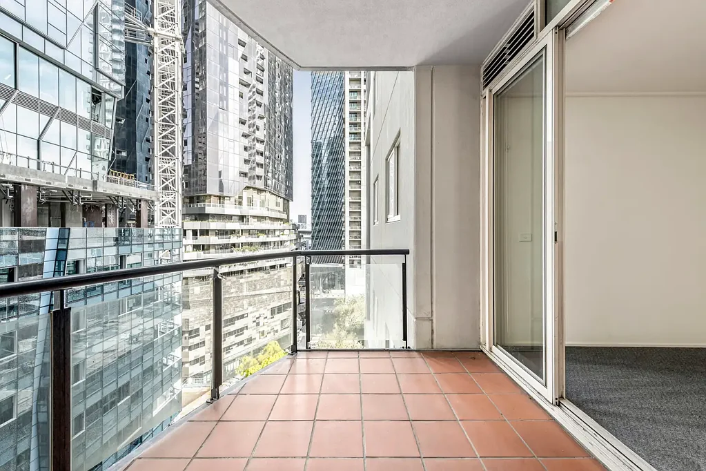 Prime Melbourne Apartment Gem