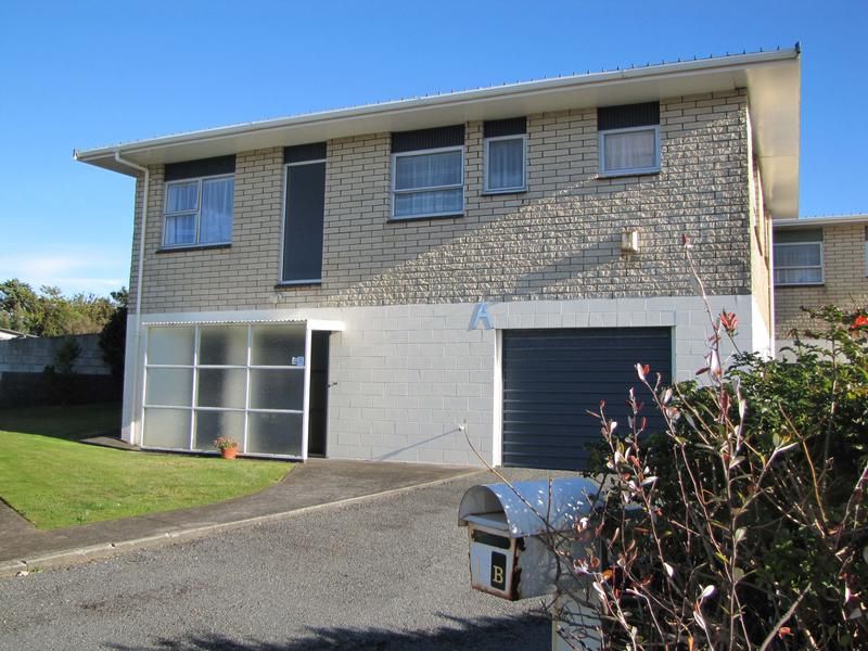 16/3 Roy Terrace, Moturoa, New Plymouth, 3 rūma, 0 rūma horoi