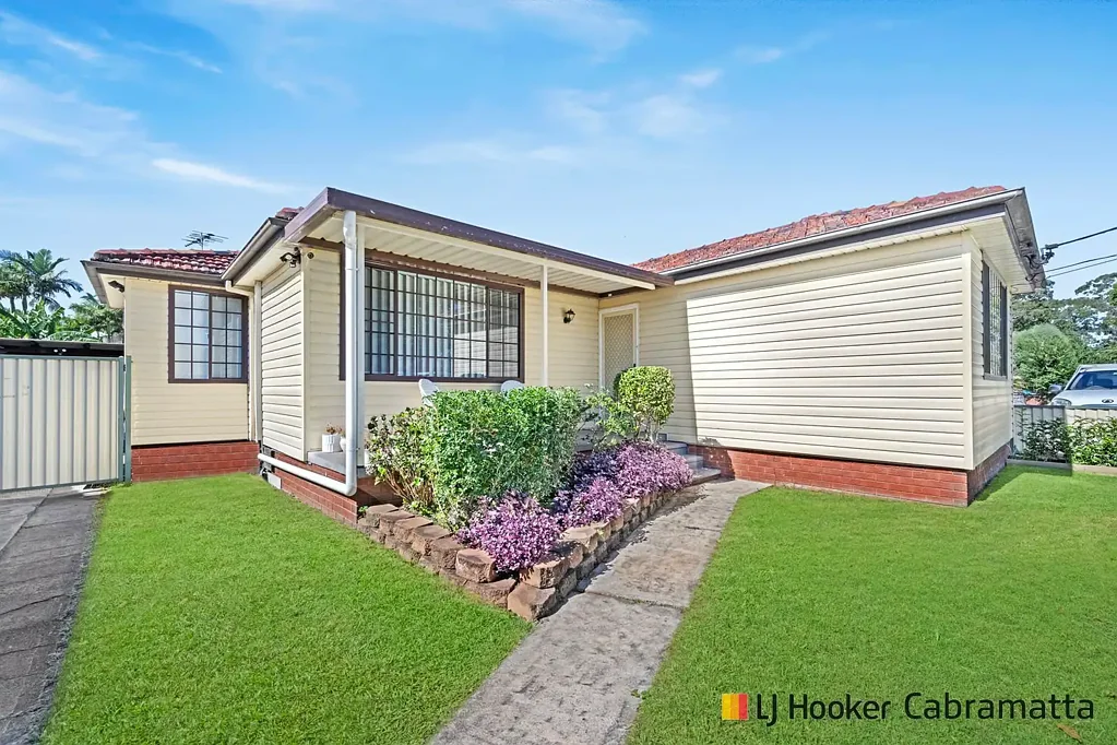 140 Hollywood Dr, Lansvale, NSW 2166