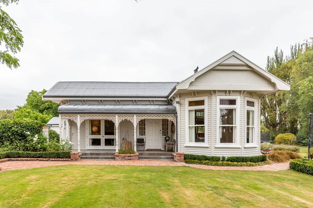 Charming Villa in the Country Side