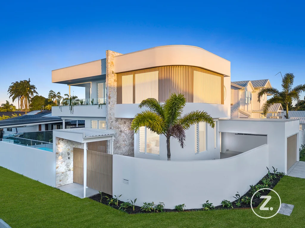 2 Satinwood Place, Palm Beach, QLD 4221