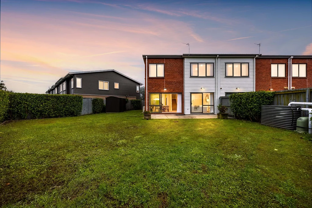 Whenuapai 4房  Private, Peaceful & Positioned to Impress