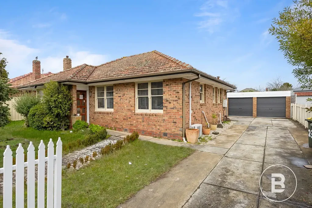 Alfredton 3 Slaapkamer Outstanding Alfredton Brick Veneer on Large Block