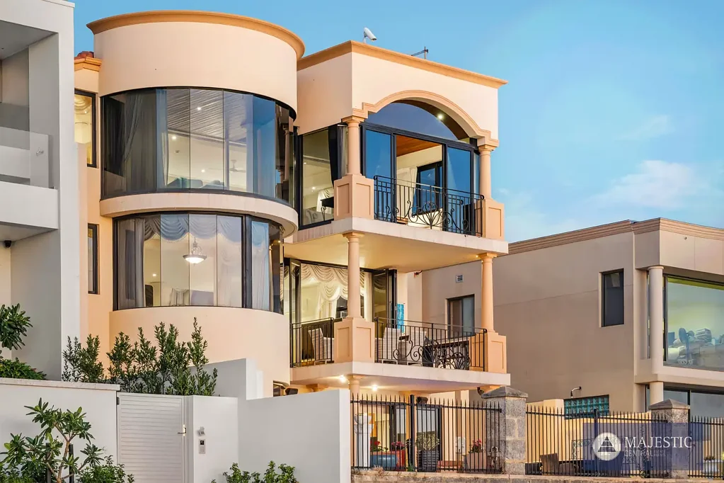 Applecross 4Phòng ngủ FRONT ROW SEATS – GLORIOUS, UNINTERRUPTED RIVER VIEWS