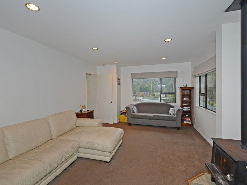 32 Pinehaven Road, Pinehaven, Upper Hutt, 3 غرف, 0 حمامات