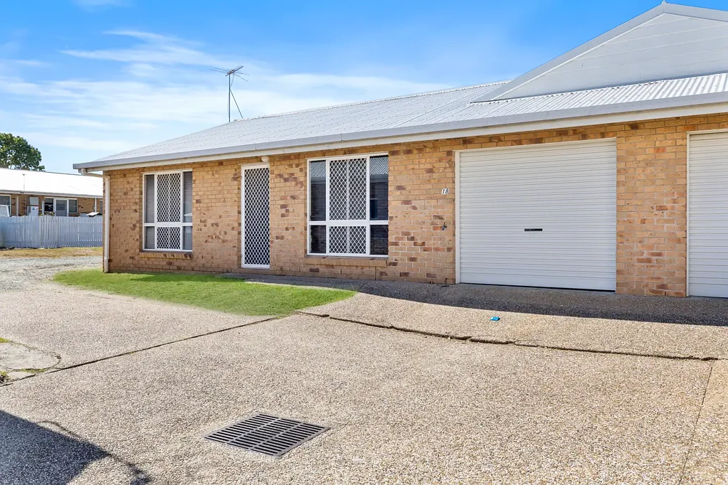Norman Gardens 3ਬੈੱਡਰੂਮ TIDY, BRIGHT AND JUST RIGHT
