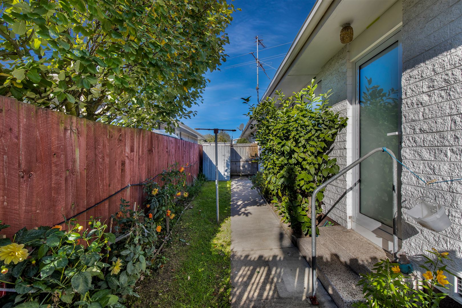 1/108 Staveley Street, Avonhead, Christchurch, 2 phòng ngủ, 1 phòng tắm