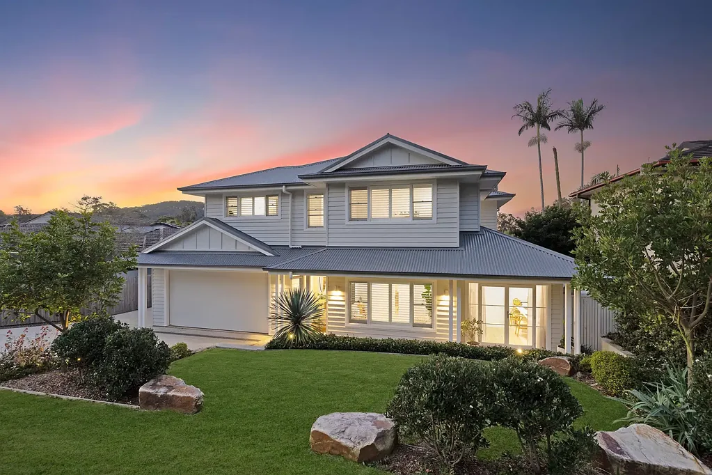 Wamberal 5房  Luxury, space and style in blue chip Wamberal