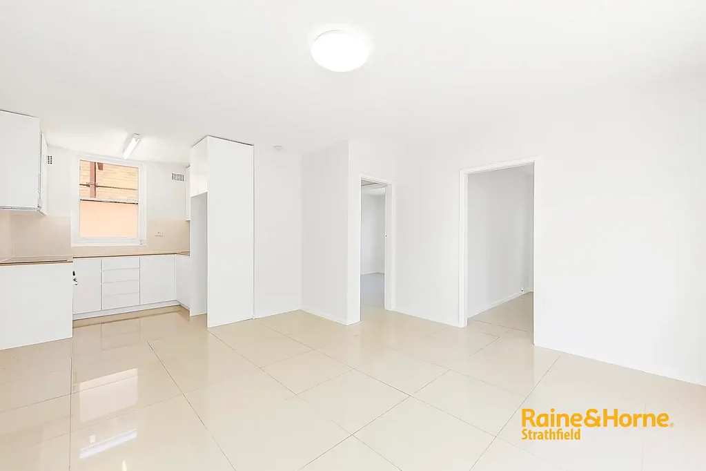 2-Bedroom Unit - Heart of Burwood