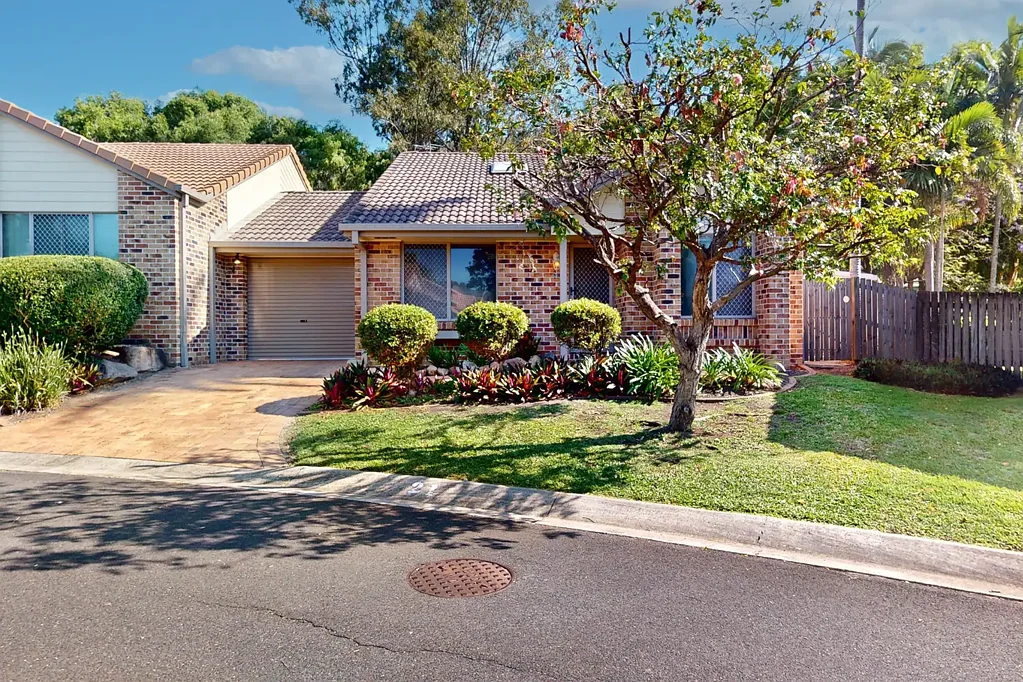 Keperra 3房 理想的低层易打理别墅 Desirable Low Set Easy Care Villa