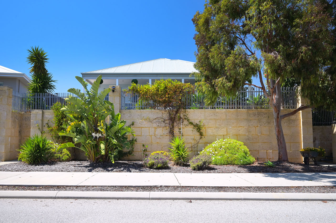 16 HARFORD GR, YANCHEP WA 6035, 0部屋, 0バスルーム, House