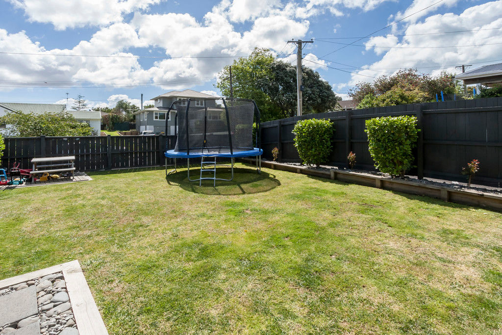 1/10 Bledisloe Street, Cockle Bay, Auckland - Manukau, 3 chambres, 1 salles de bain