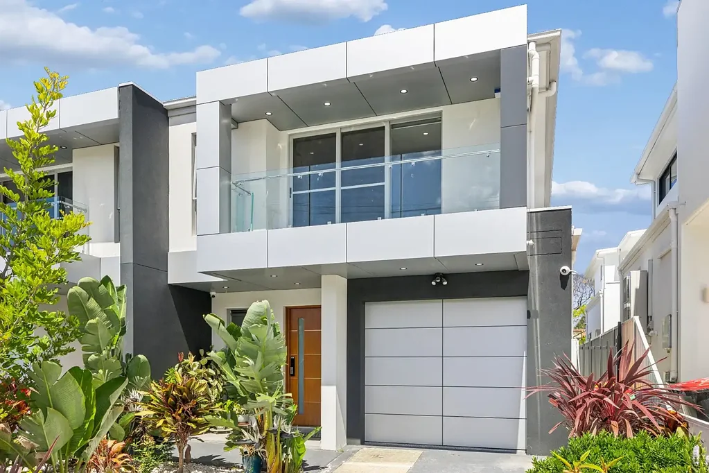 Bexley 5Kwarto Elevated Family Living in a Premium Setting