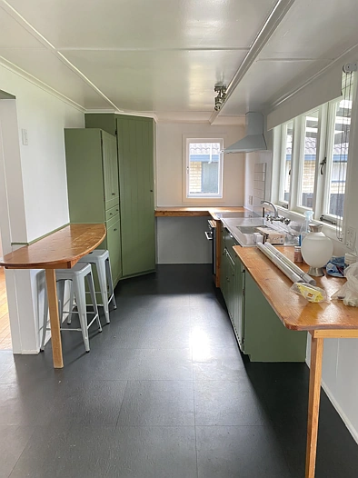 Charming 3-Bedroom Home with Garage & Extra Storage