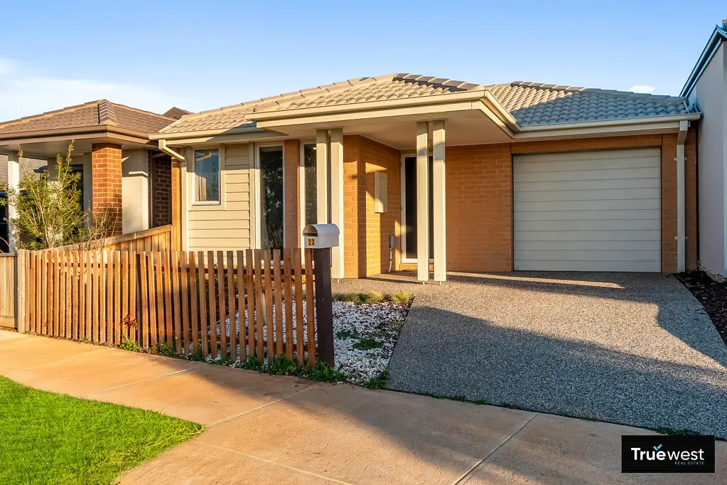 Rockbank 3 Bedroom A cozy place to call Home!!!