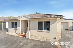 2/78 Patrick Street, Oakleigh East