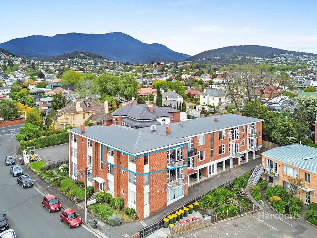 6/1A Sayer Crescent, Sandy Bay, TAS 7005