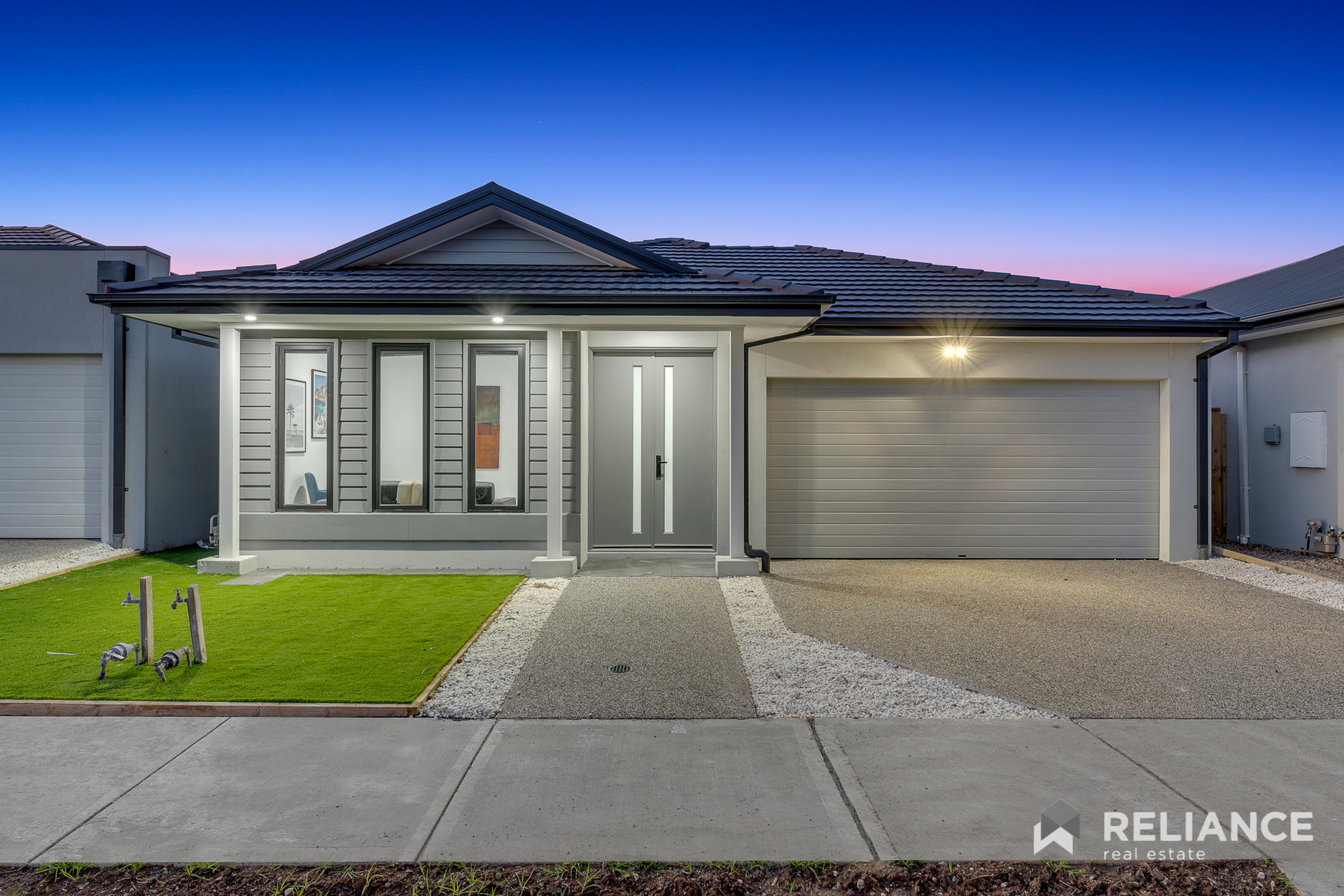 4 LINDBERG ST, MANOR LAKES VIC 3024, 0 chambres, 0 salles de bain, House