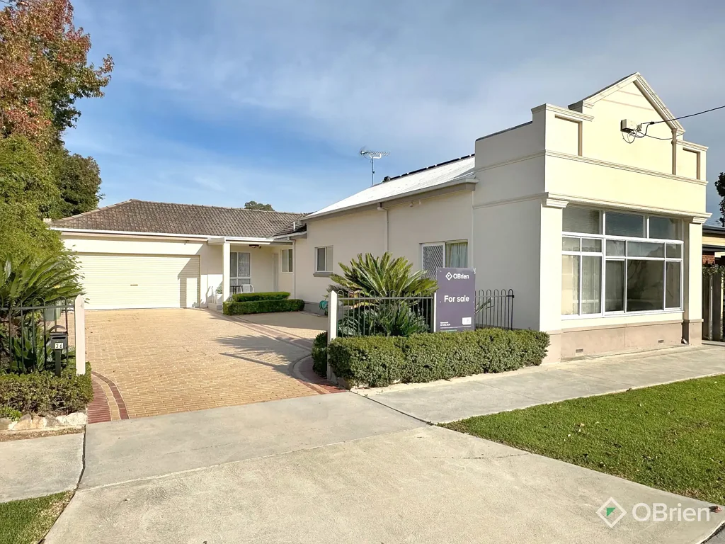 Bairnsdale 3 Bedroom Nest or Invest on Ligar