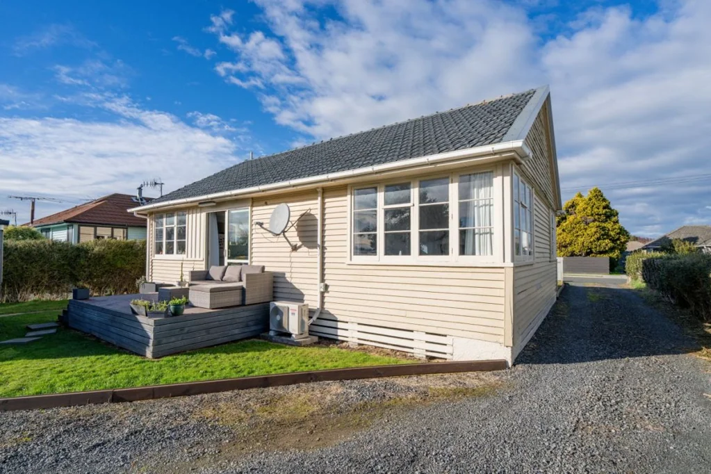 Glengarry 2Kwarto Sunny, Easy Care Living!