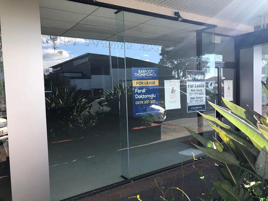 Birkenhead PRIME RETAIL/OFFICE SPACE FOR LEASE