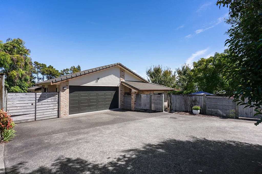52B Rodney Street, Howick, Manukau City, Auckland
