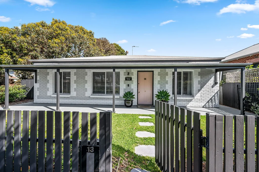 13 North Terrace, Port Elliot, SA 5212