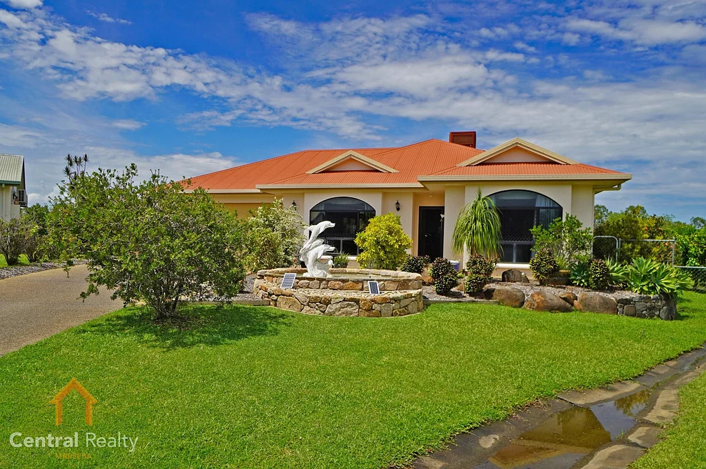 18 Mountain View Close, Mareeba, QLD 4880