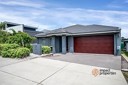 12 Toppano Street, Moncrieff