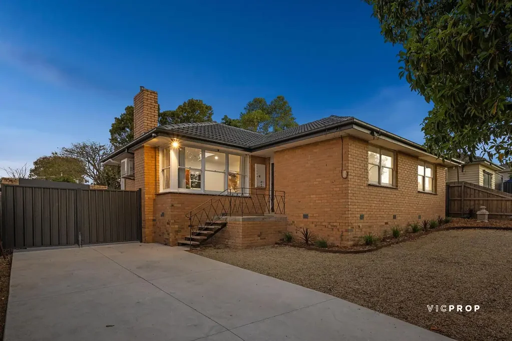 13 Nerissa Street, Ferntree Gully, VIC 3156