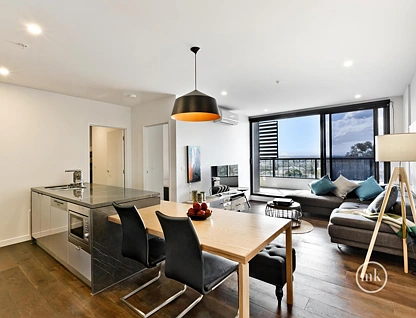 503/5 Sovereign Point Court, Doncaster, Inner East Melbourne, 2 rūma, 2 rūma horoi, Apartment