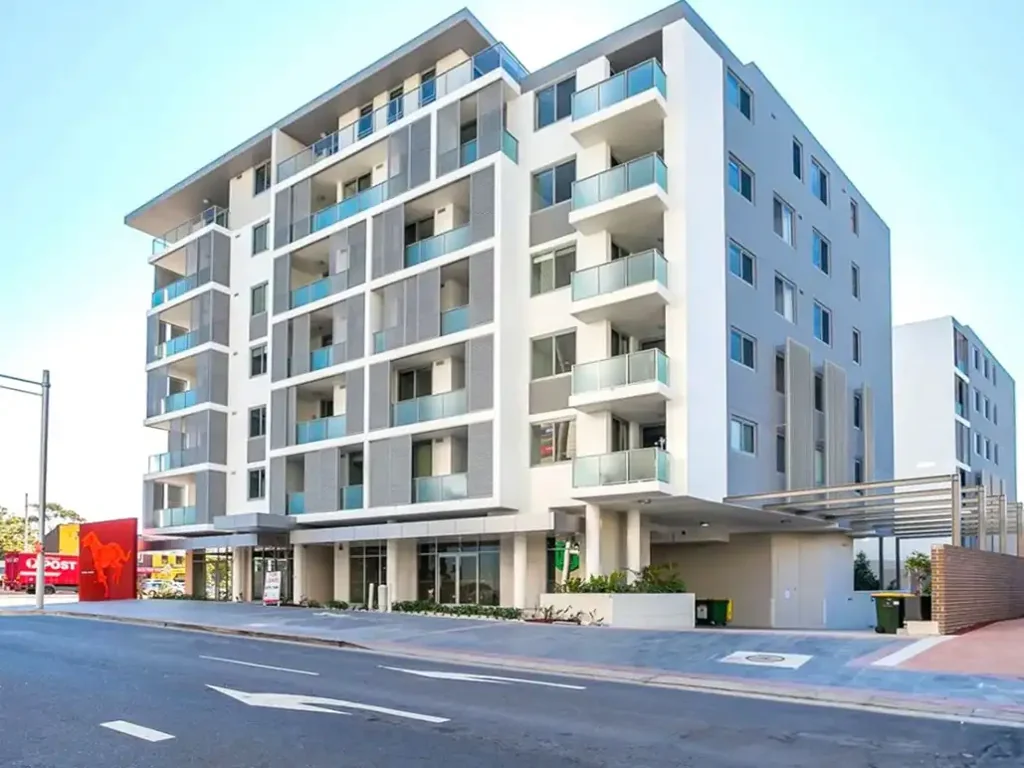 Contemporary 1 Bedroom in the heart of Ryde