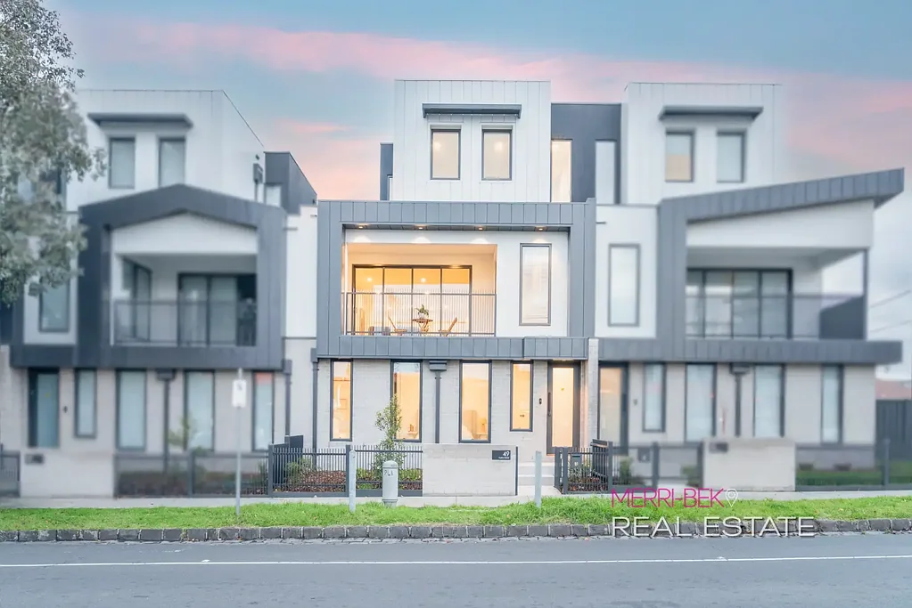 Coburg 3બેડરૂમ Refined Retreat on Hudson Street