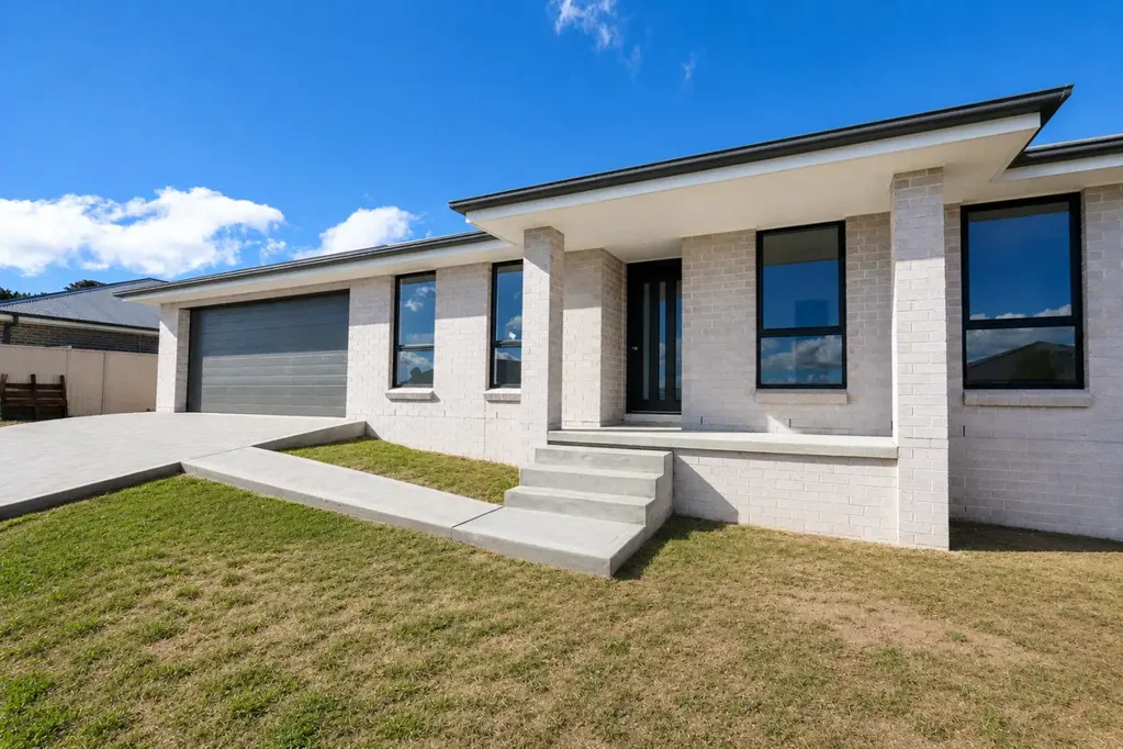 Eglinton 4Habitaciones Your Brand New Home Awaits