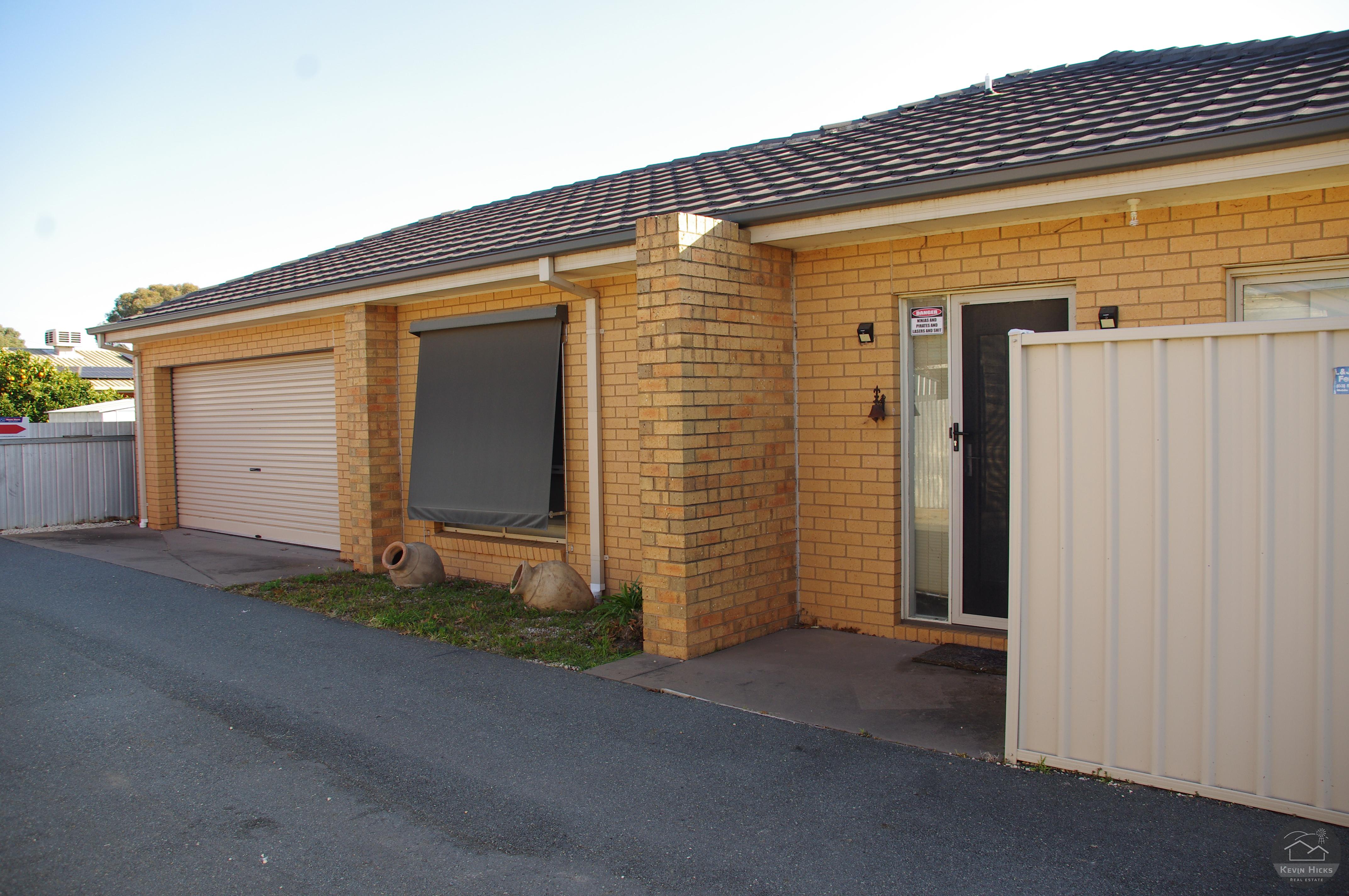 TOWN HOUSE 81 SAXTON ST, NUMURKAH VIC 3636, 0 phòng ngủ, 0 phòng tắm, Townhouse