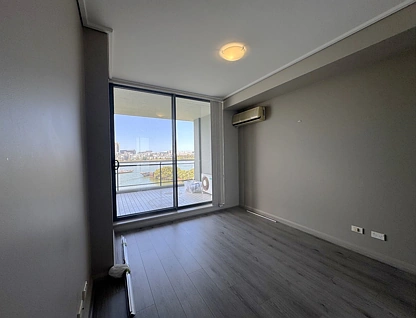 66/27 Bennelong Parkway, Wentworth Point, Parramatta (Northwest suburbs), 2 habitaciones, 2 baños, Apartment