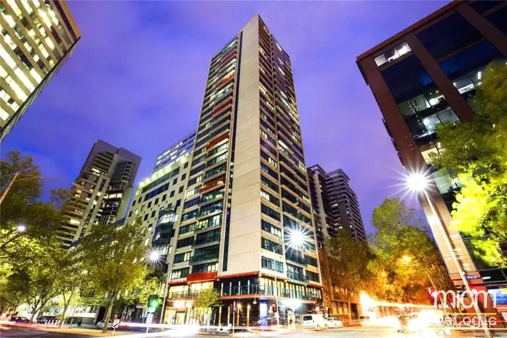 Stylish Fully-Furnished Studio Apartment for Lease in Prime Melbourne CBD Location