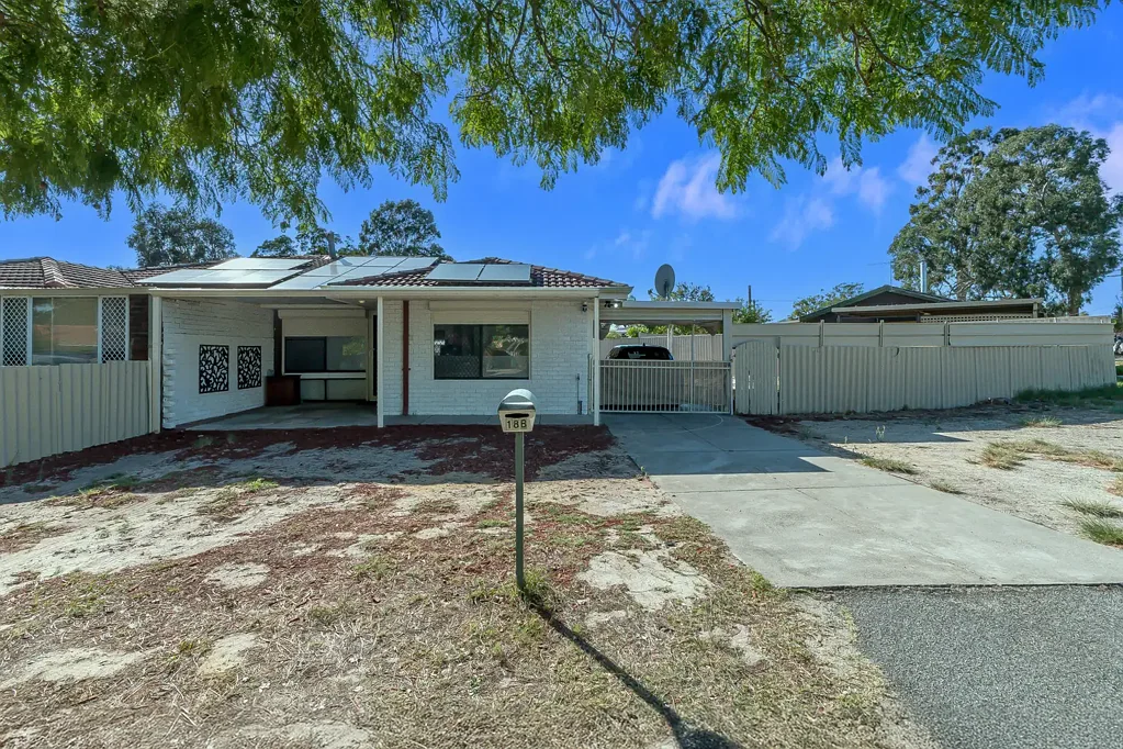18B Cobham Way, Camillo, WA 6111