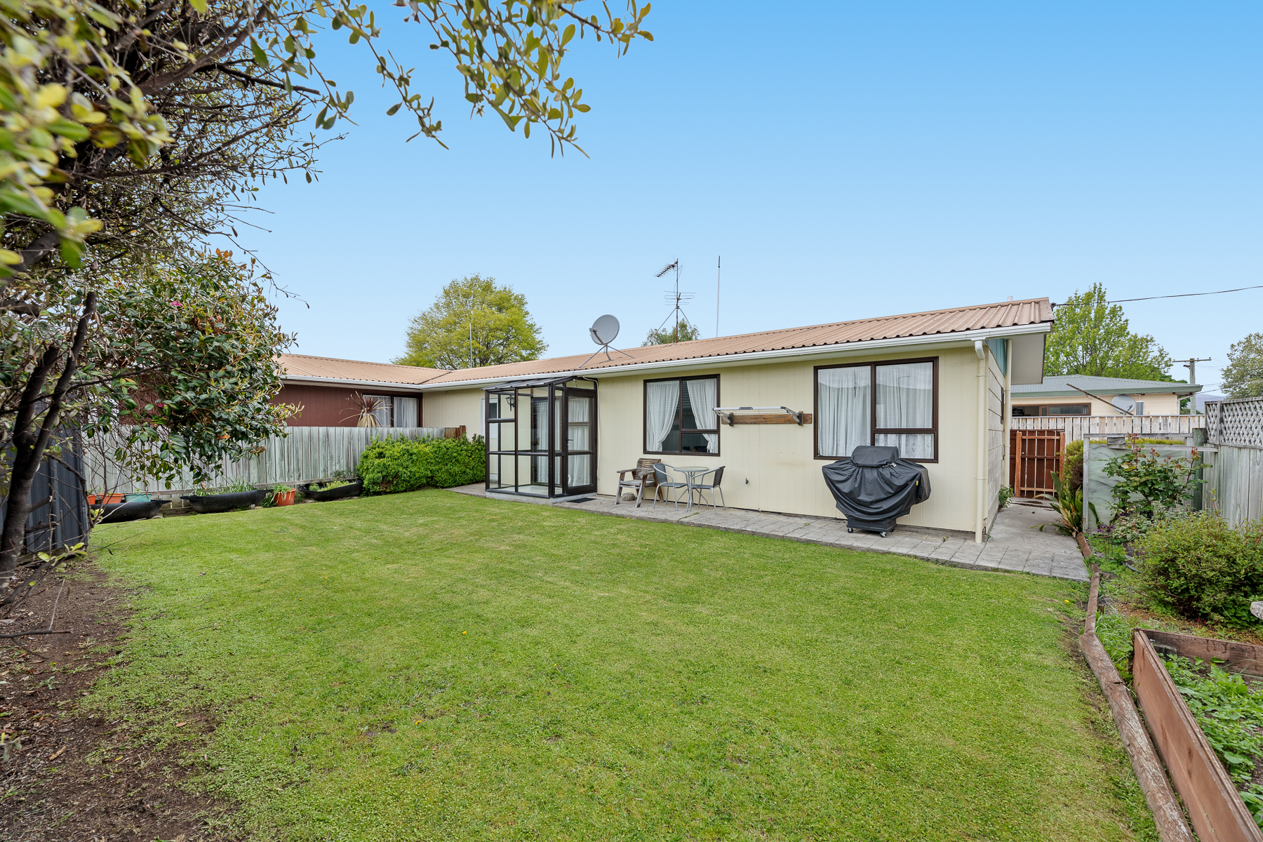 22b Ward Street, Springlands, Marlborough, 2 rūma, 1 rūma horoi