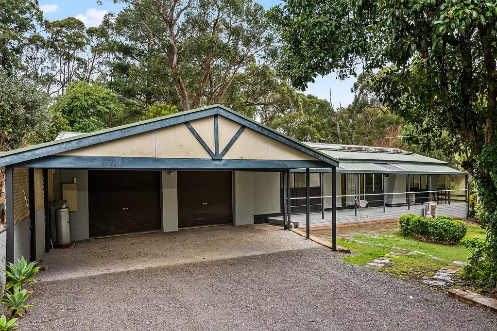 Bridgewater 4房  Space, versatility and endless potential in the heart of Bridgewater with self-contained granny flat