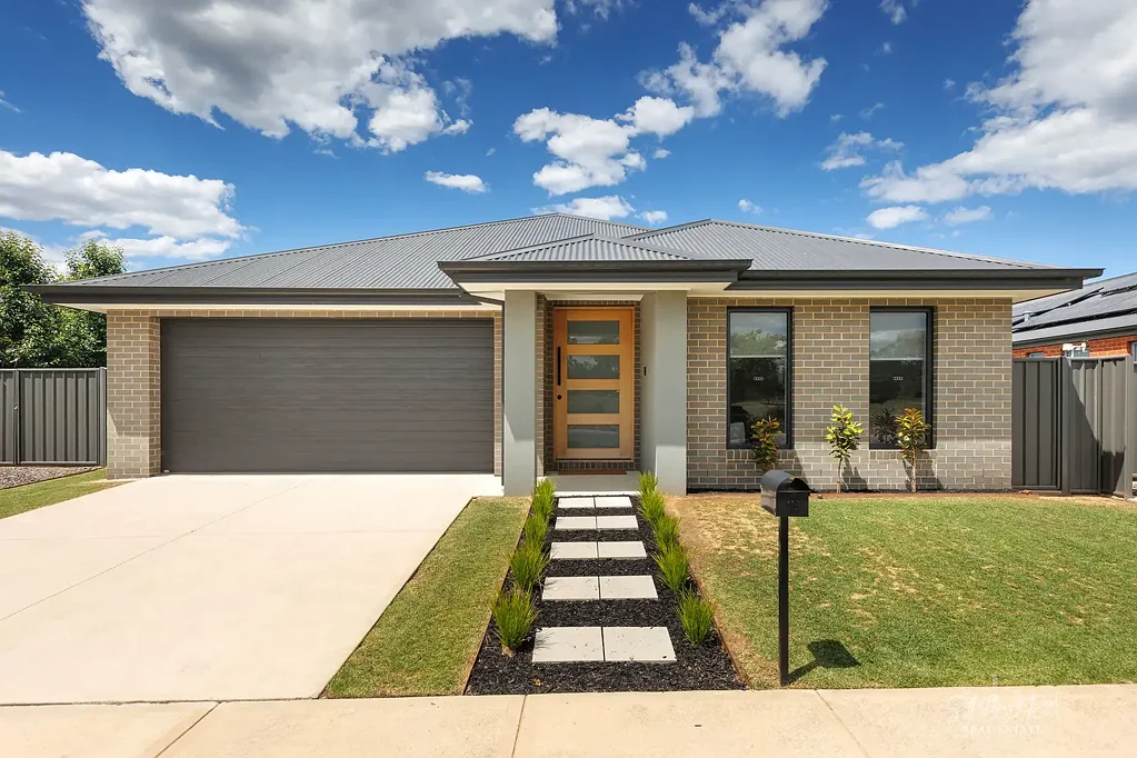 15 DEVITT WAY, Killara, VIC 3691