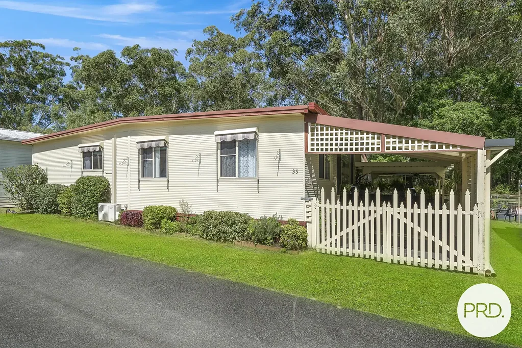 Dunbogan 2 Bedroom Tranquil Bushland Vista