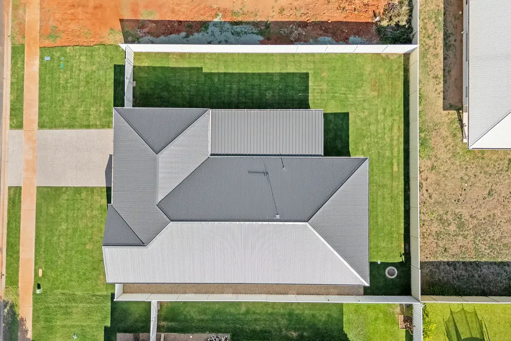 Emerald 4房  Canterbury's Newest Addition