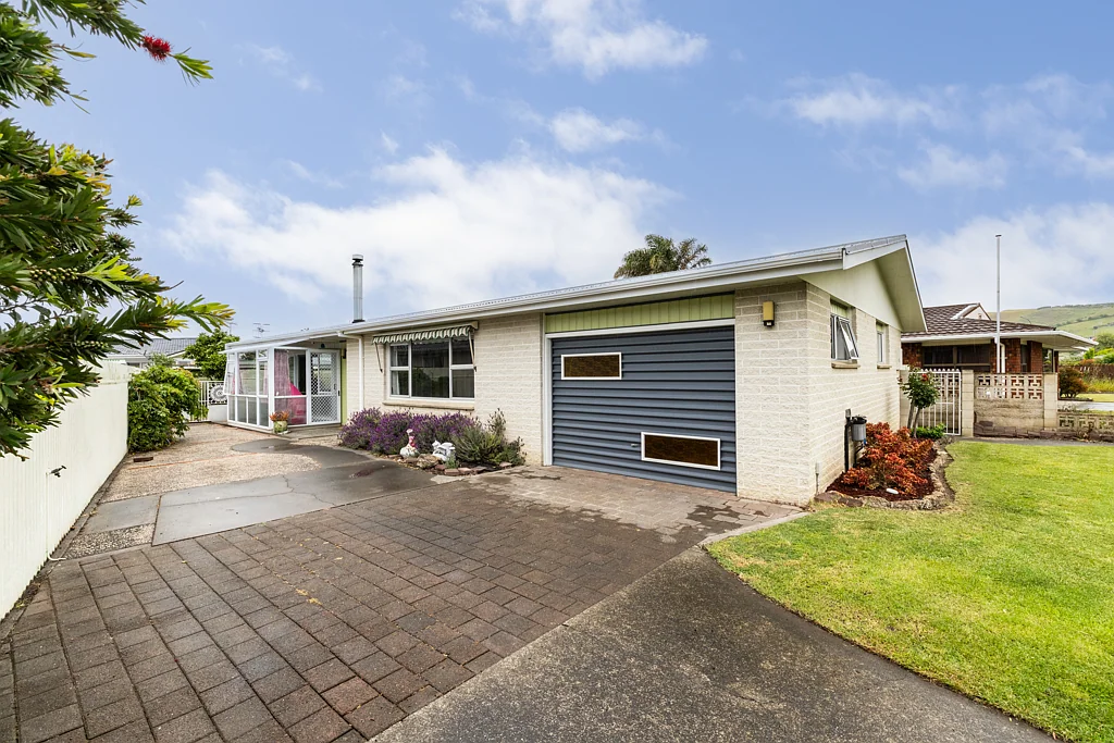 17 Roskilda Crescent, Taradale, Napier, Hawke's Bay