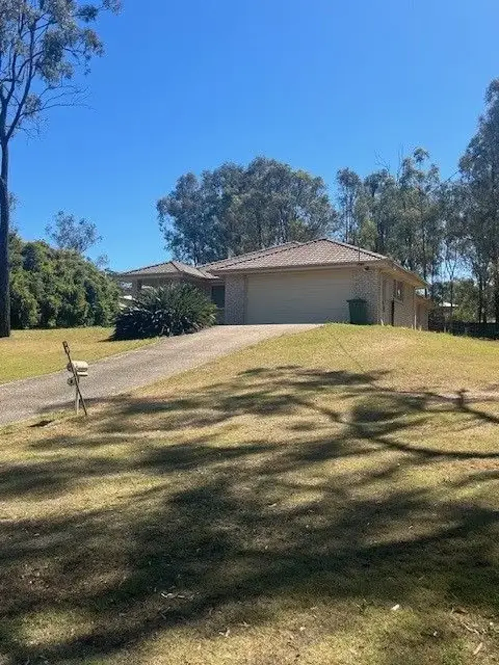 Family Home on 1 Acre