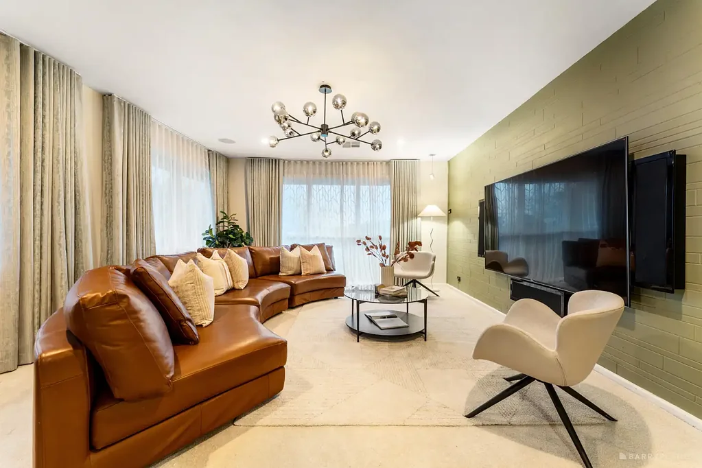 Templestowe Lower 5ห้องนอน Family Flexibility on a Prime Corner Allotment