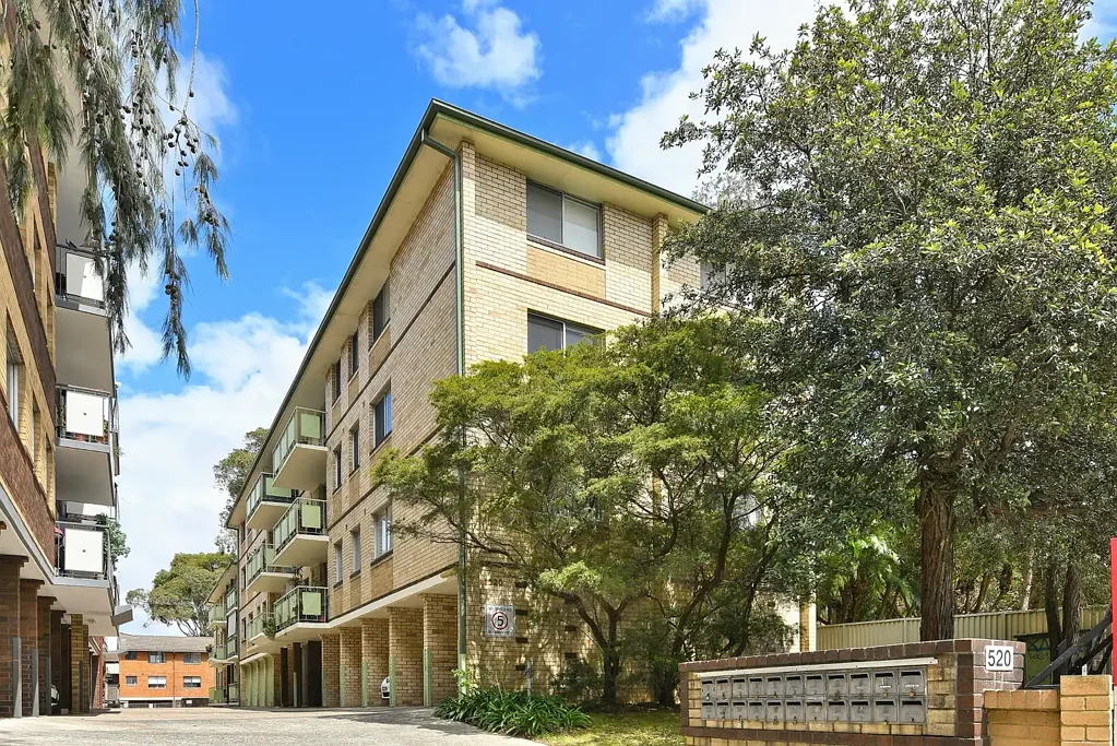 Modern Living Close To Public Transport