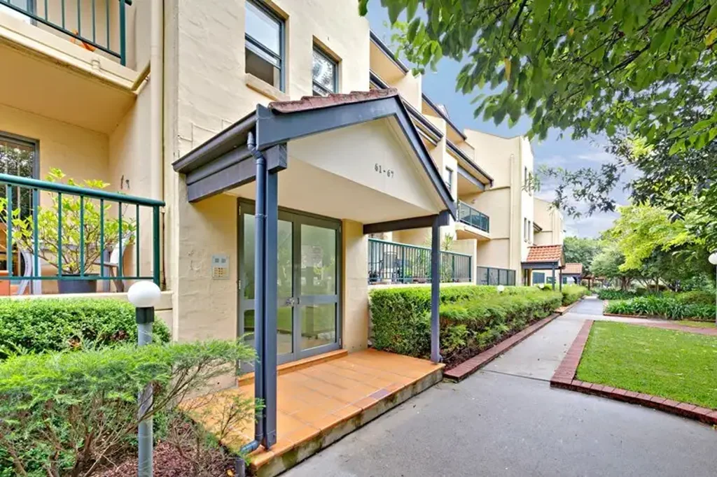 Bright Split-Level Home in a Quiet Setting